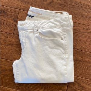 Women’s American Eagle White Flare Jeans